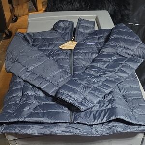 Men's Patagonia Black Down Sweater